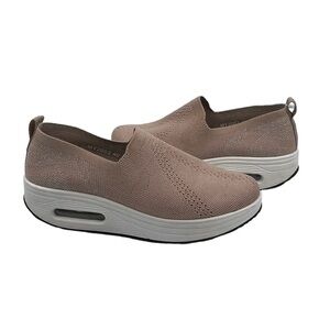 DONNA Mauve Comfort Wedge Slip On Sneakers Size 40 Women's